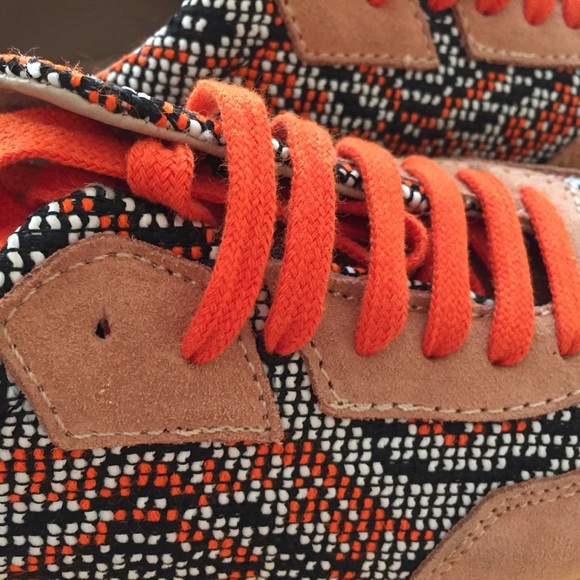 ZARA STYLISH SNEAKERS - Picture 11 of 15